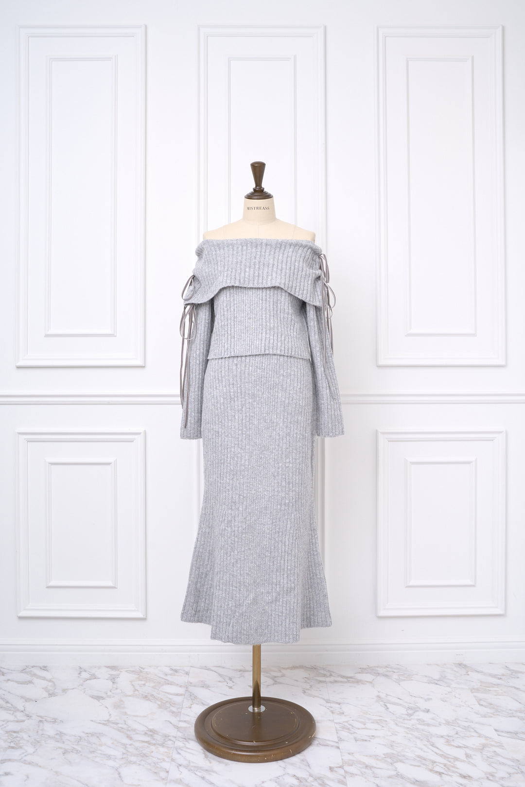 andwang Ribbon off shoulder knit set グレー andwang Ribbon off shoulder knit set - メルカリ