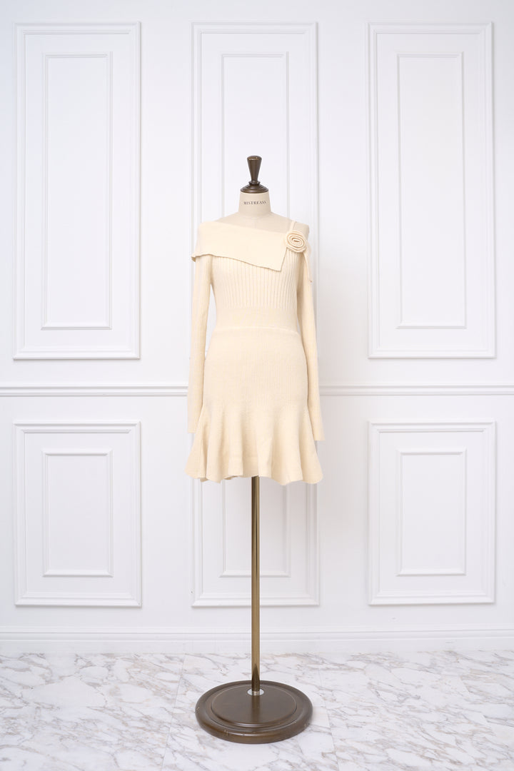 One-Shoulder Bloom Knit Dress - MISTREASS