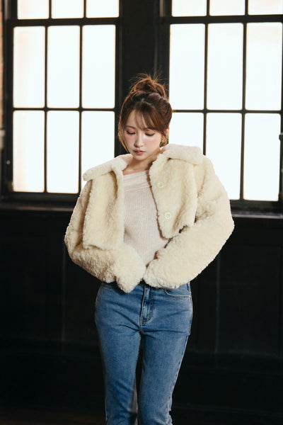 Fluffy Boa Crop Jacket