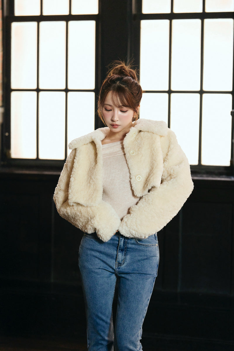Fluffy Boa Crop Jacket