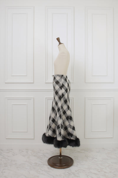 【11月下旬配送】Hem Fur Plaid Semi Mermaid Skirt