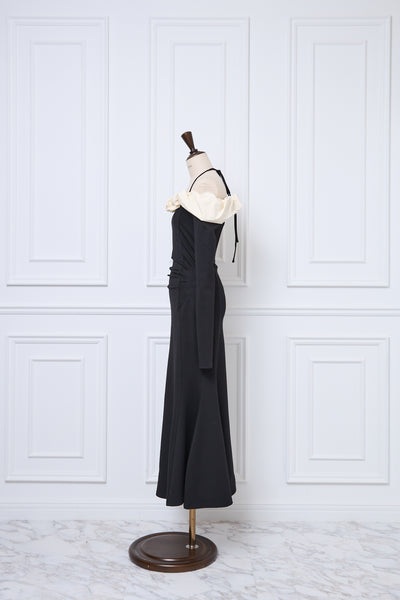 【9月下旬配送】Whipped Ruffle Semi-Mermaid Dress