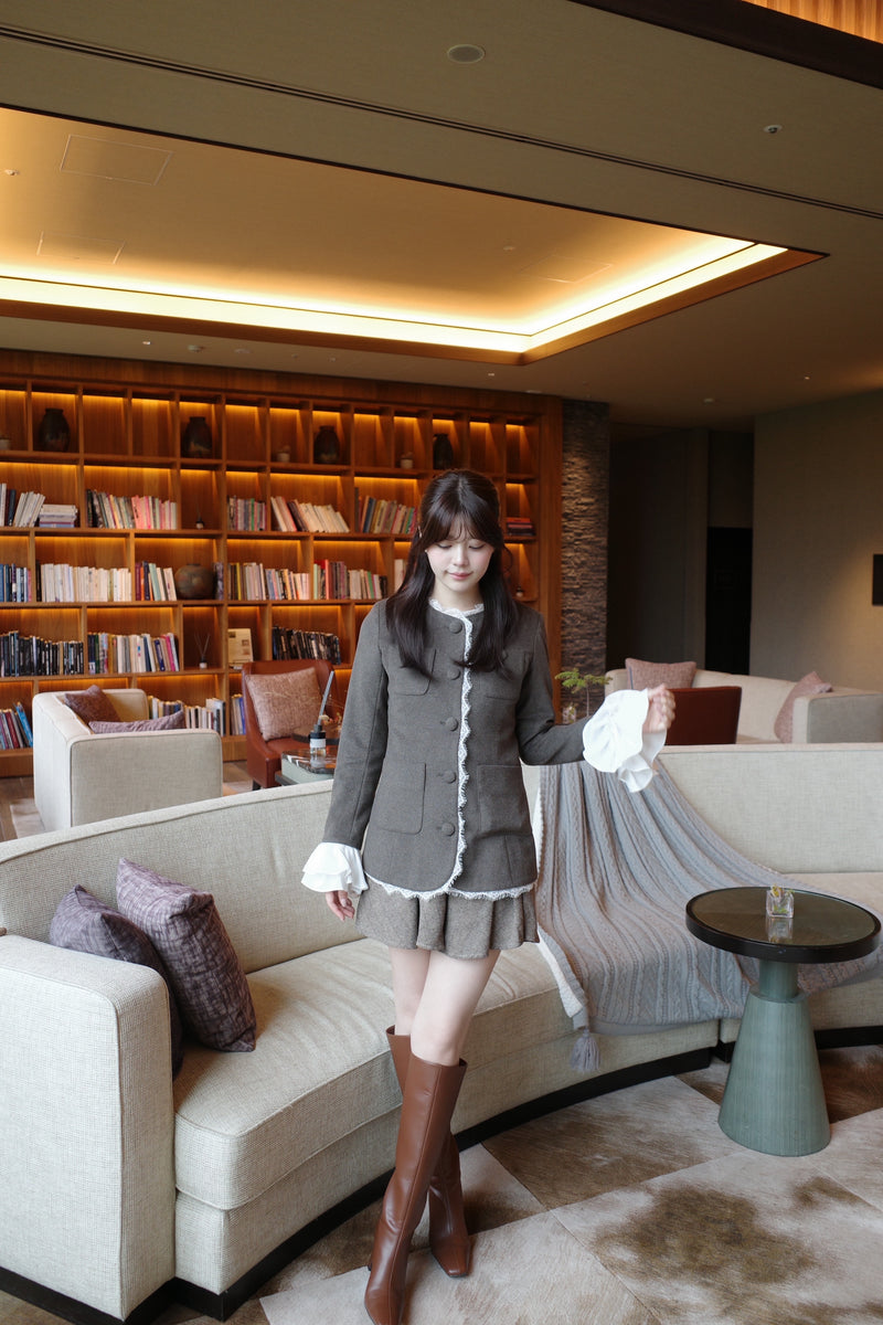 【10月中旬配送】Lace Trim Ruffle Sleeve Jacket