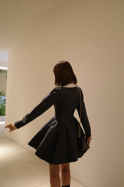 【10月上旬配送】 Side Volume Contrast Collar Dress