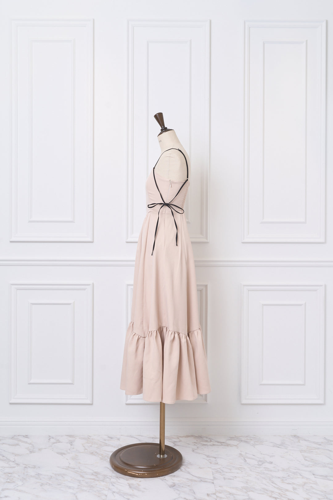 ミストレアス ビカラーストラップキャミソールドレス Flow Bicolor Strap Camisole Dress - MISTREASS