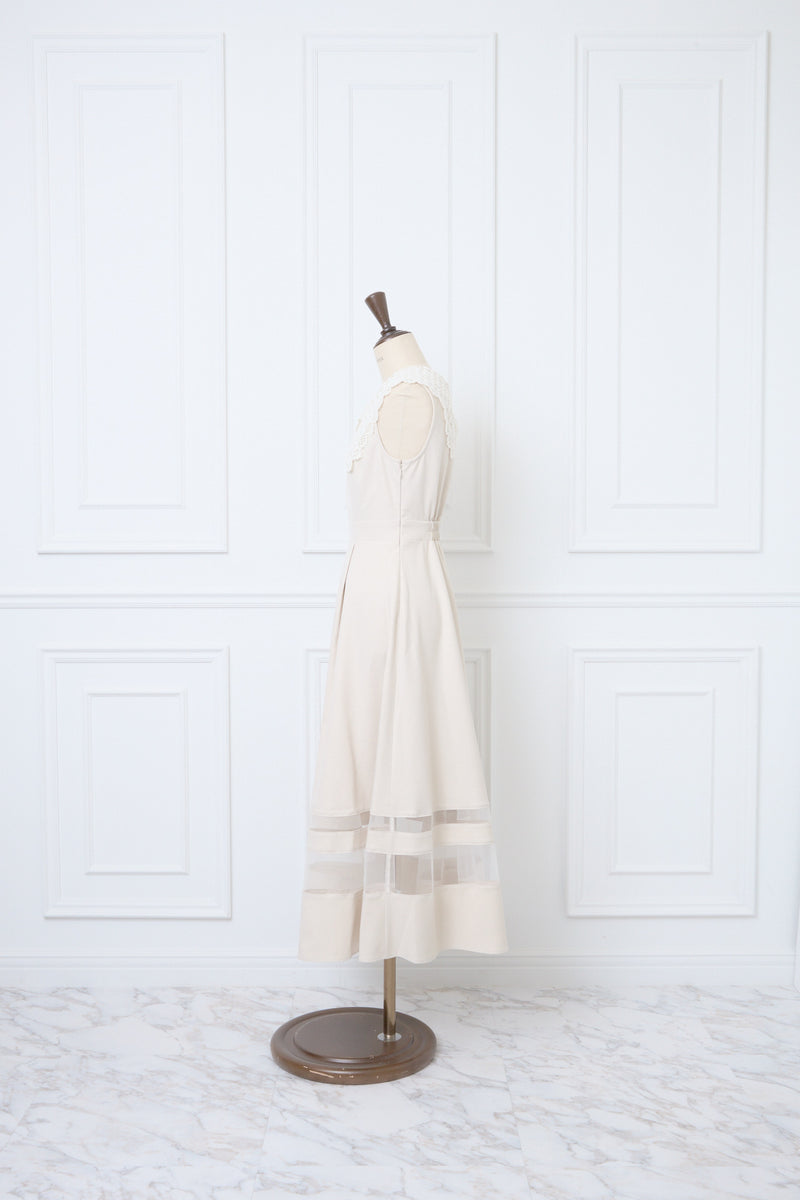 Lace Collar Sleeveless Dress