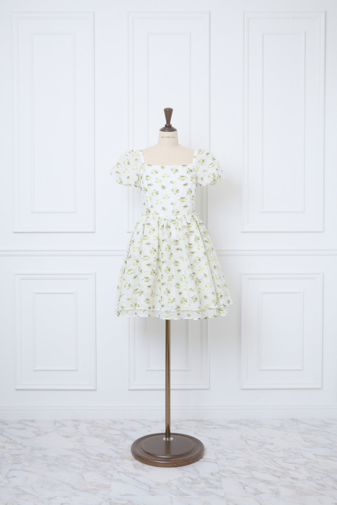 mistreass Sheer Ripple Mini Puff Dress新品 Sheer Big Ribbon Mini Dress - MISTREASS