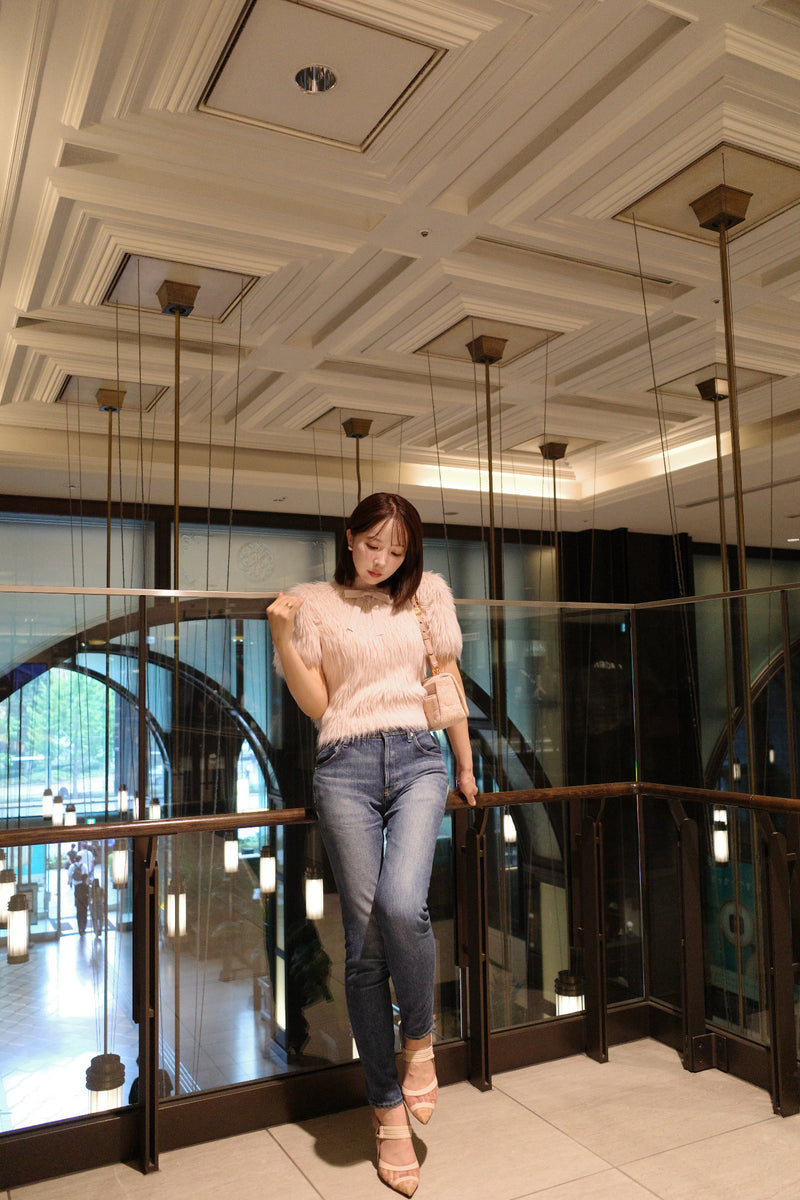【10月上旬配送】Fluffy Ribbon Puff Knit Top