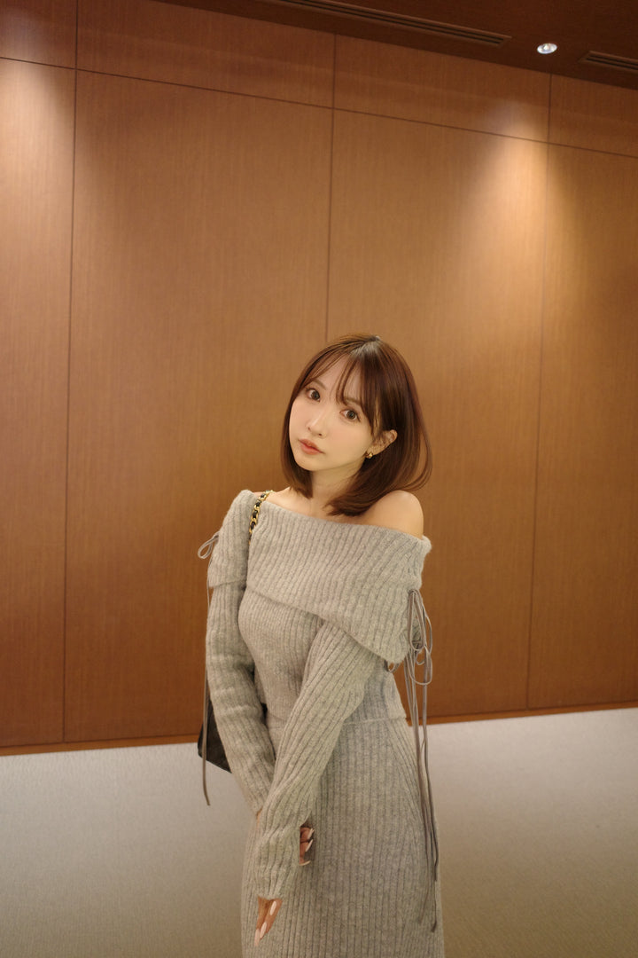 Ribbon Off-Shoulder Knit Set-Up - MISTREASS
