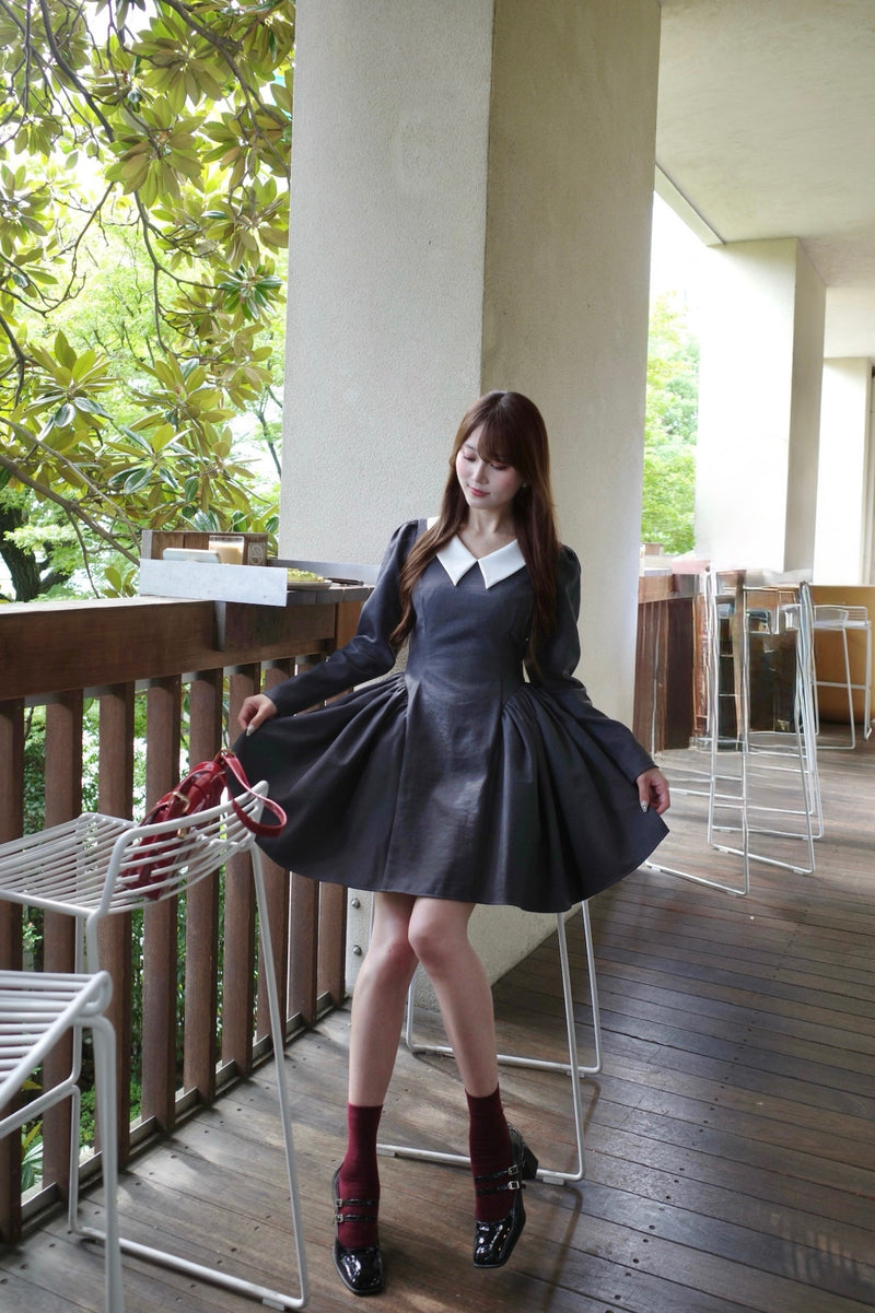 【10月上旬配送】 Side Volume Contrast Collar Dress
