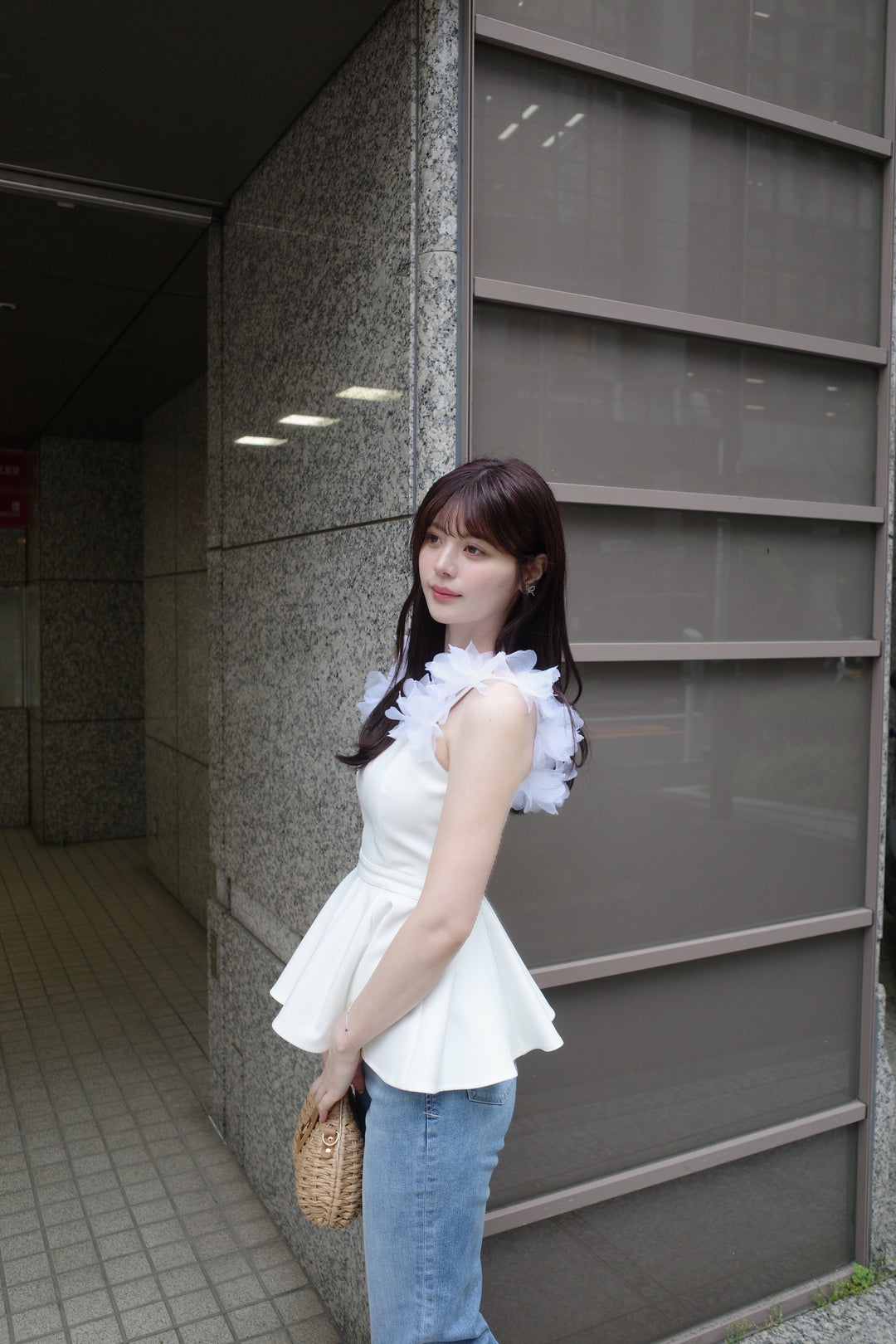 ミストレアス 3D-Flower Strap Peplum Tunic 3D-Flower Strap Peplum Tunic - MISTREASS