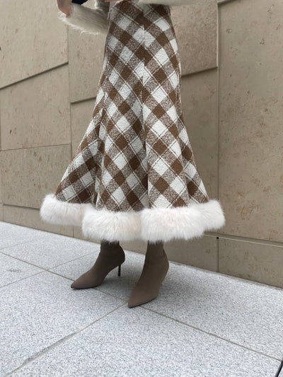 【11月下旬配送】Hem Fur Plaid Semi Mermaid Skirt