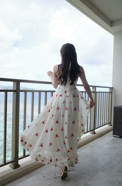 Flower Embroidery Halterneck Dress