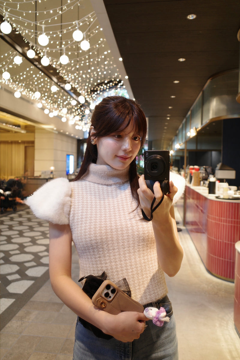 Fur Sleeve Houndstooth Knit Top