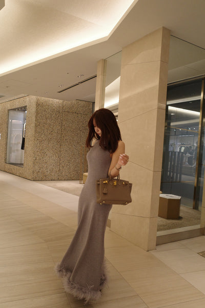 【12月上旬配送】Feather Hem Knit Dress