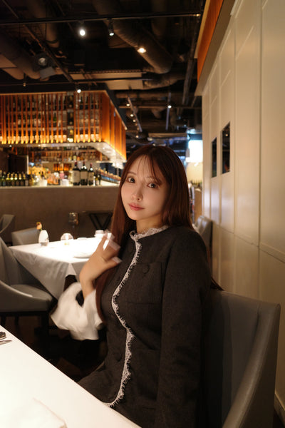 【10月中旬配送】Lace Trim Ruffle Sleeve Jacket