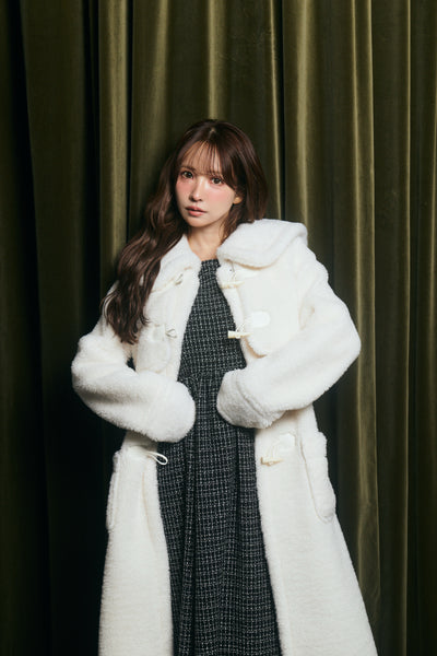 【10月下旬配送】Fluffy Sailor Duffle Coat