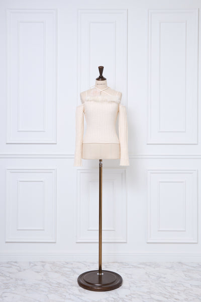 【10月上旬配送】Feather Bloom Off Shoulder Knit Top