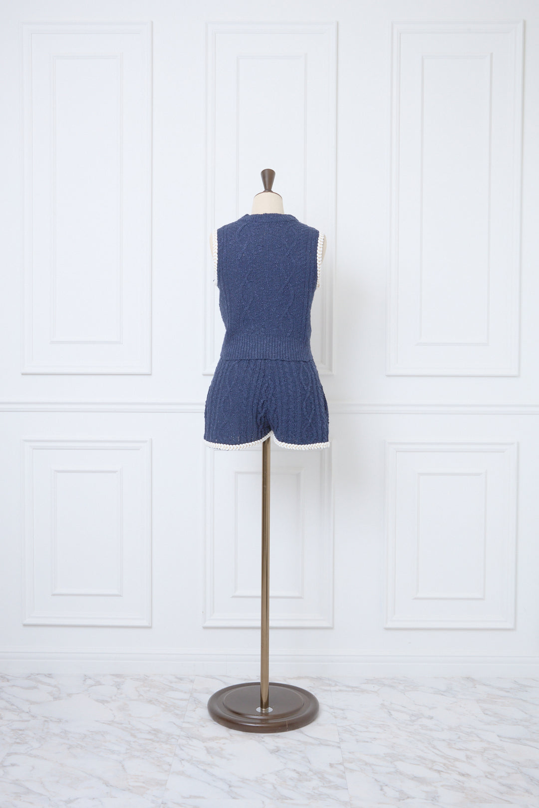 トップス Tape Trimming Cable Knit Top & Pants Tape Trimming Cable Knit Top & Pants - MISTREASS