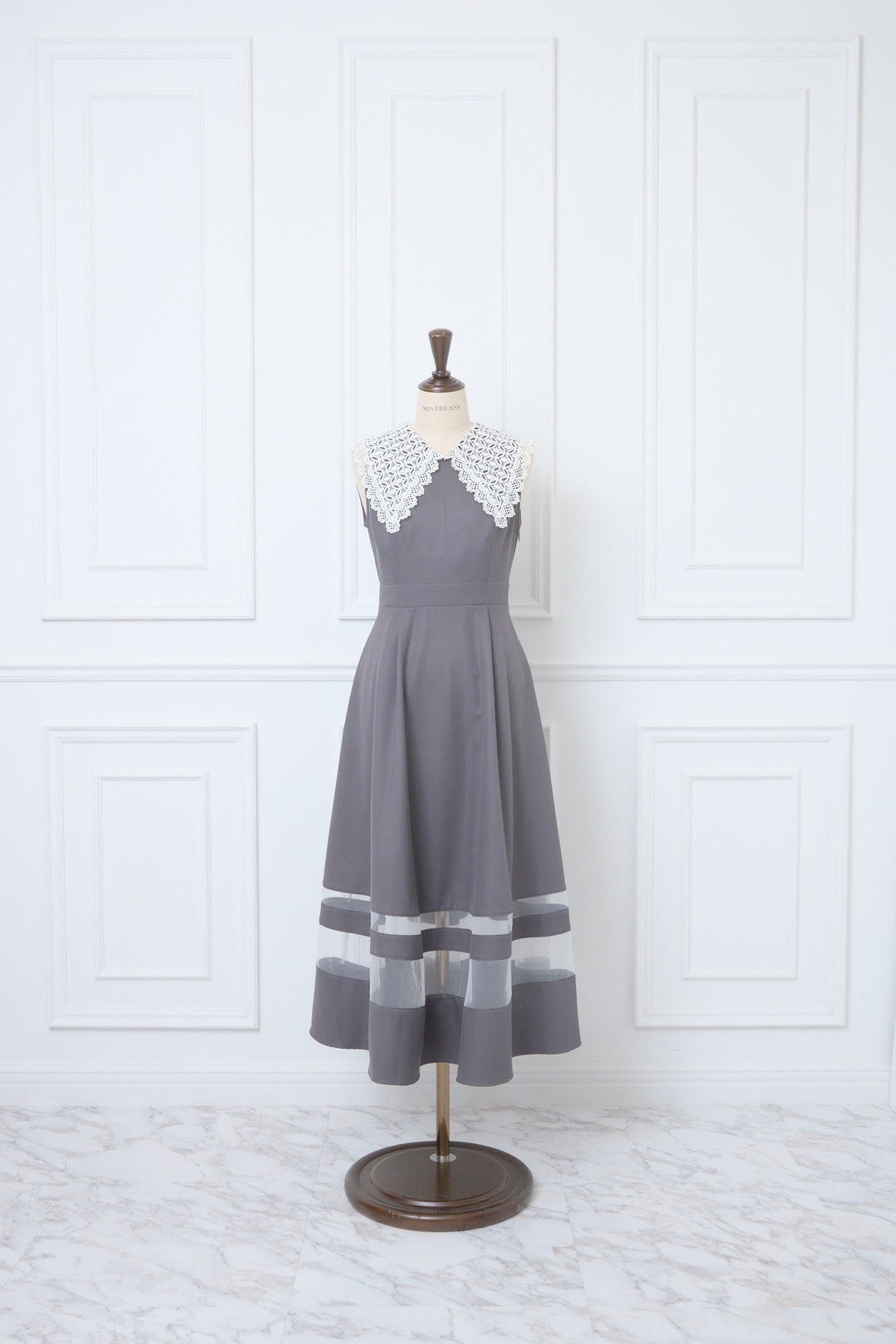 ワンピース MISTREASS Race Collar Sleeveless Dress Lace Collar Sleeveless Dress - MISTREASS