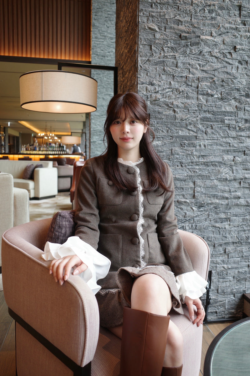 【10月中旬配送】Lace Trim Ruffle Sleeve Jacket