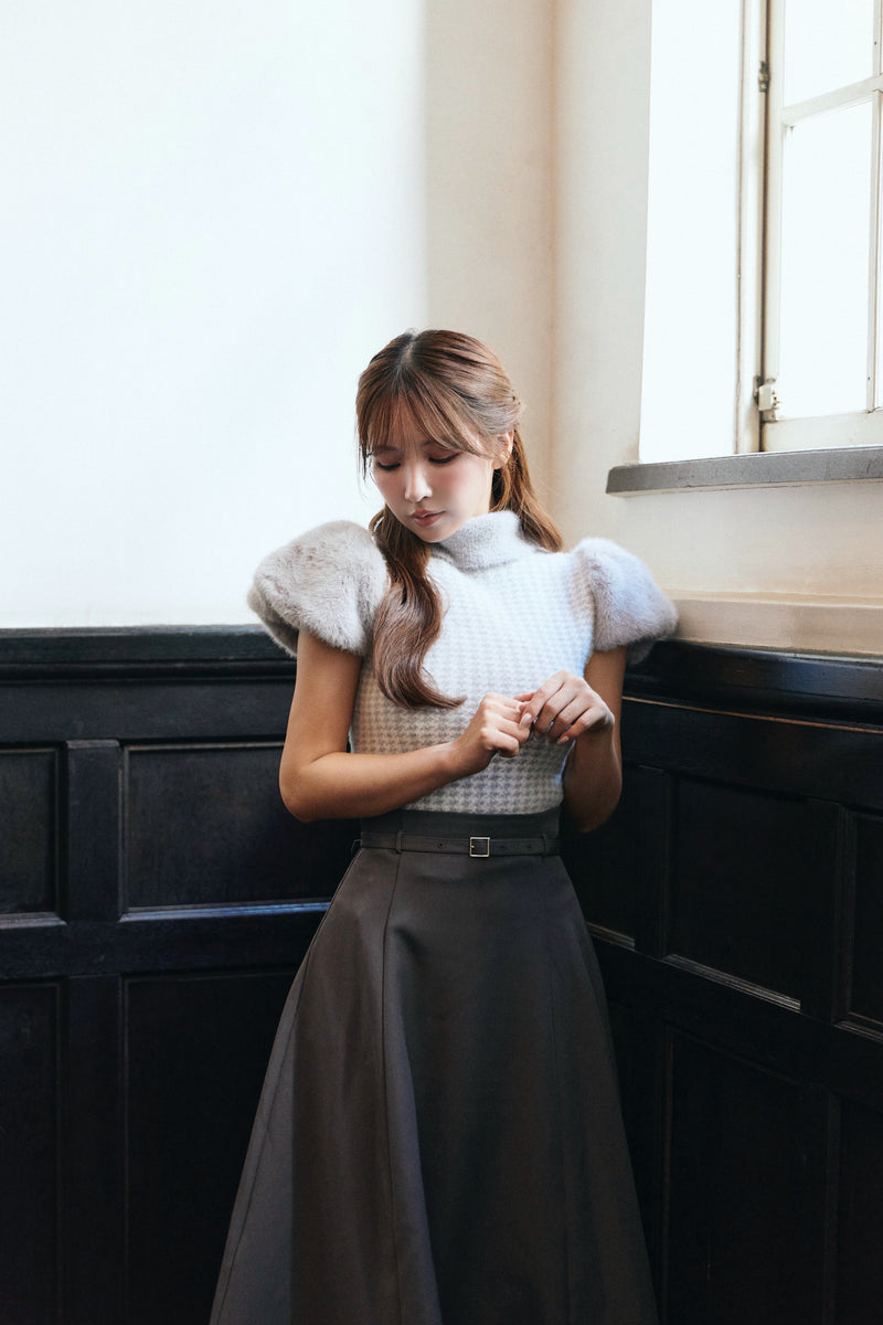 Fur Sleeve Houndstooth Knit Top