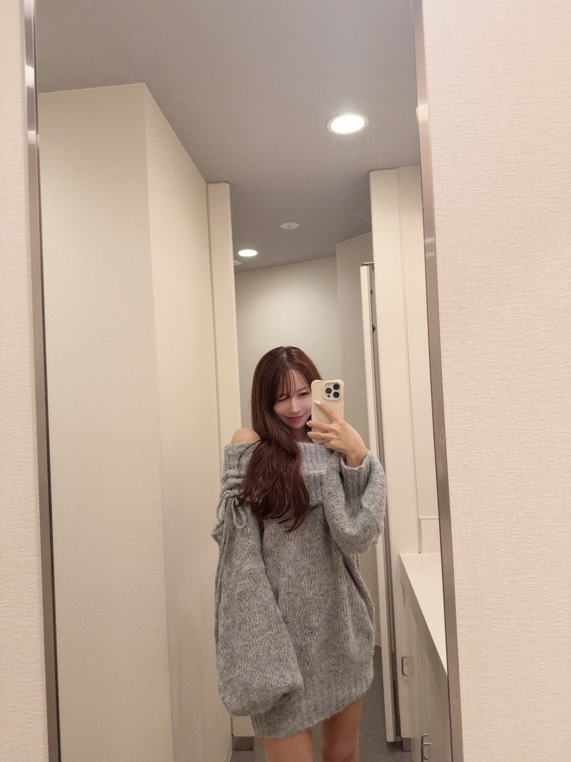 Sweet Ribbon Off-Shoulder Knit Dress