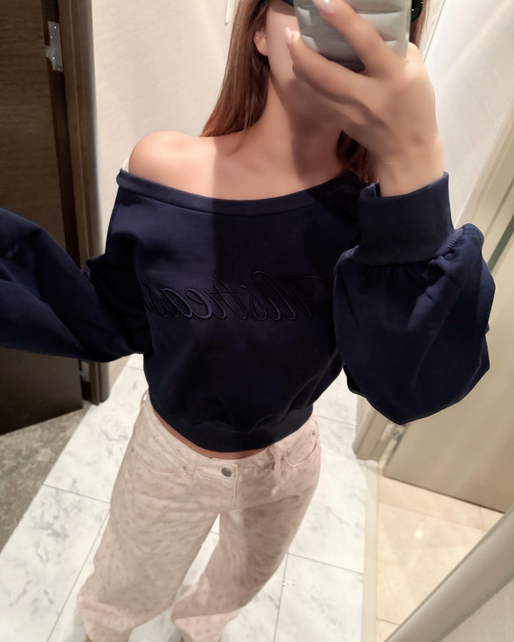 トップス Logo Emb Off Shoulder Sweatshirt Logo Emb Off Shoulder Sweatshirt - MISTREASS