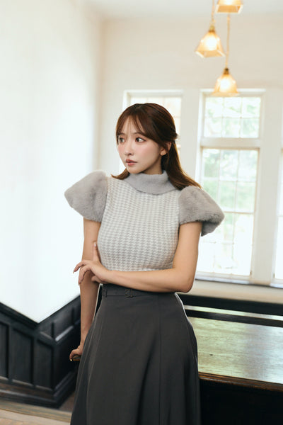 Fur Sleeve Houndstooth Knit Top