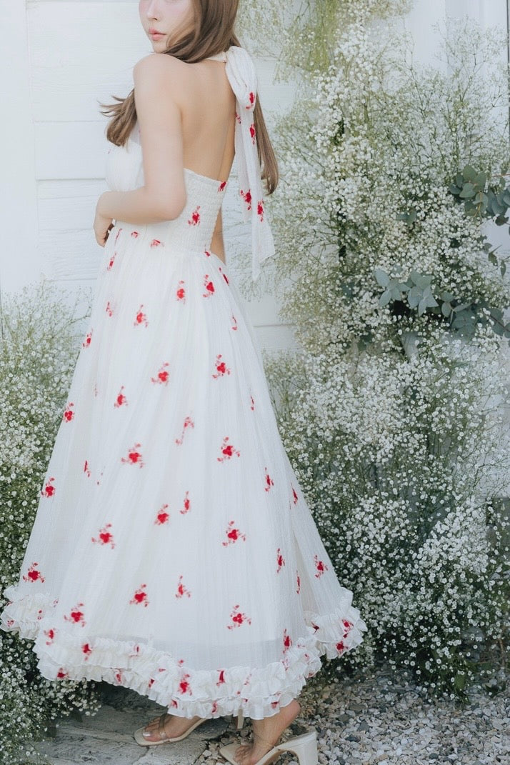 Flower Embroidery Halterneck Dres ミストレアス Flower Embroidery Halterneck Dress - MISTREASS