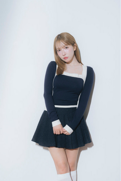 Bicolor Dry Touch Knit Ensemble