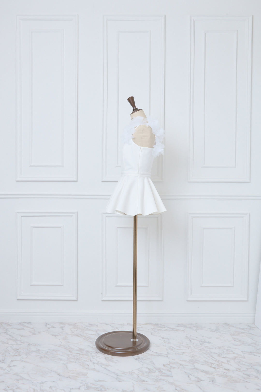 ミストレアス3D-Flower Strap Peplum Tunic 3D-Flower Strap Peplum Tunic - MISTREASS