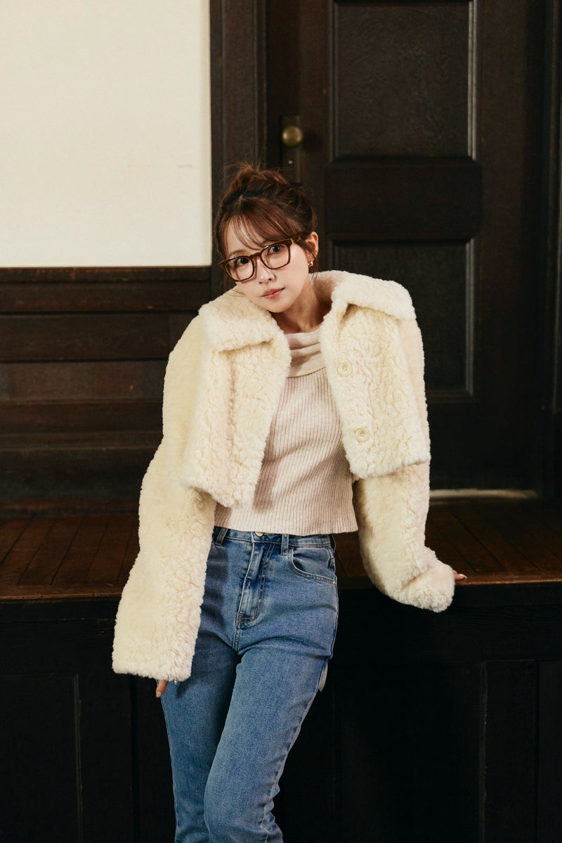 Fluffy Boa Crop Jacket