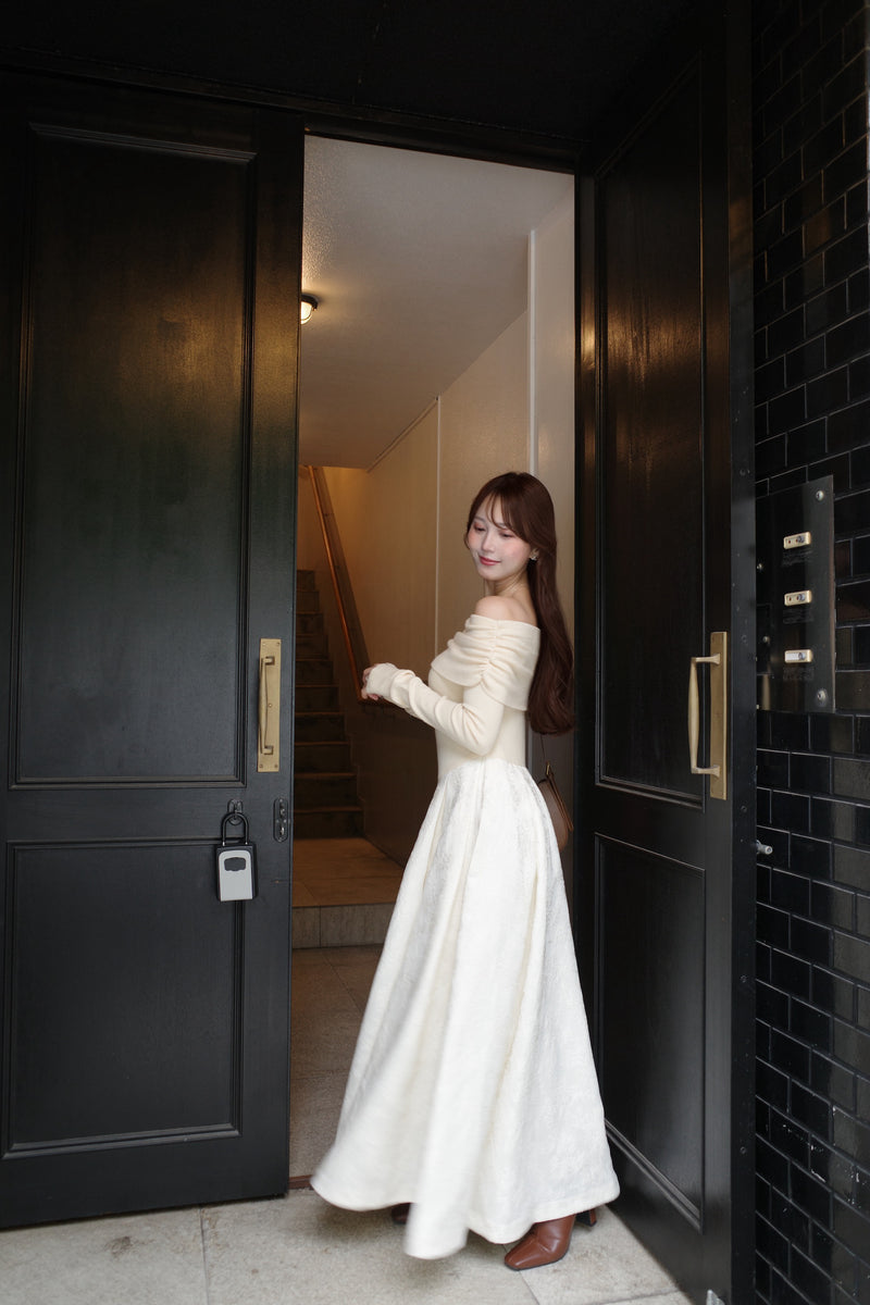 Off-Shoulder Knit & Jacquard Long Dress