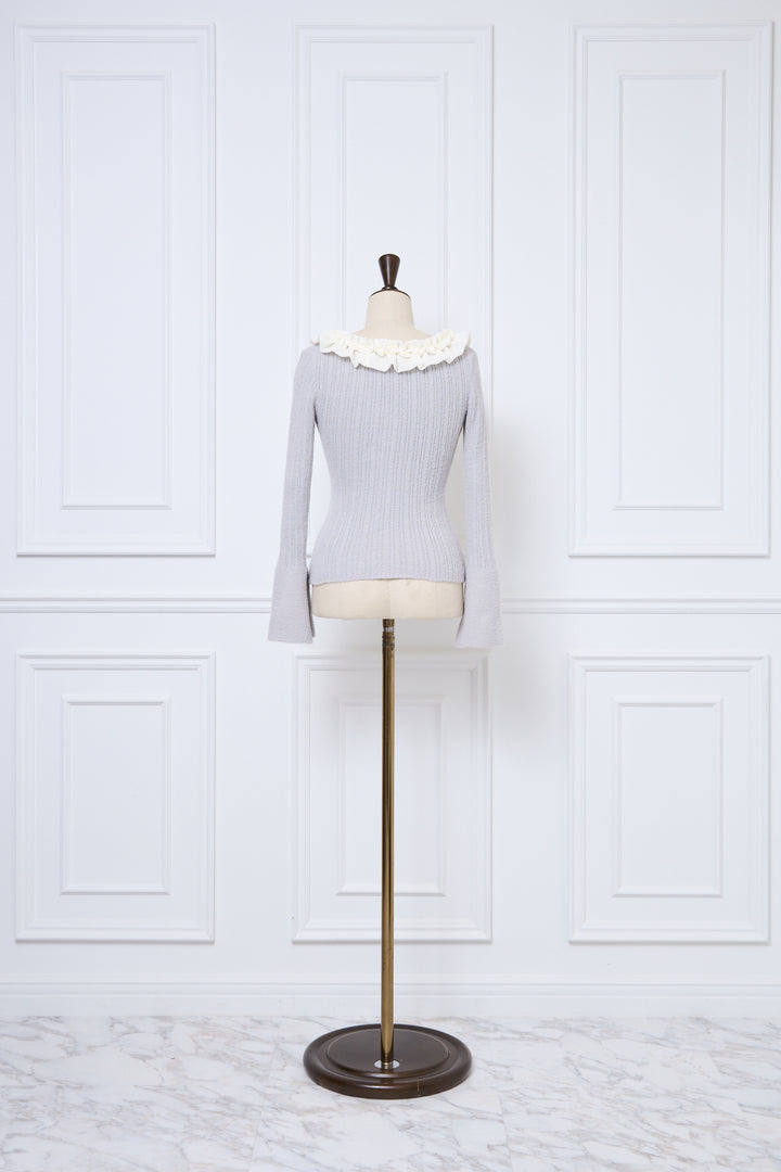 ミストレアス　Romantic Ruffle KnitCardiganグレー Romantic Ruffle Knit Cardigan - MISTREASS