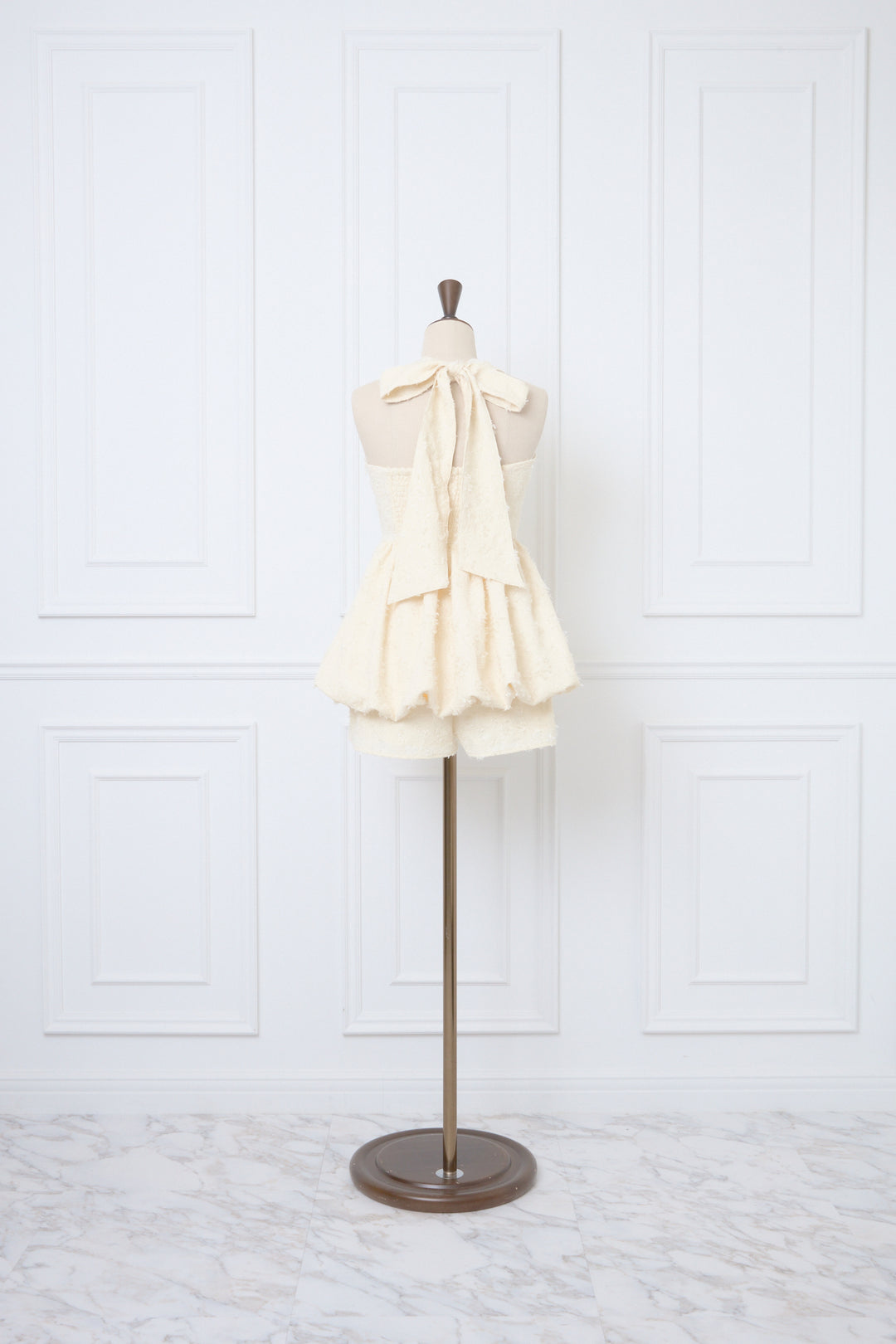 Asymmetric Ribbon Top 新品・ハンガー・タグ付 Jacquard Halter Ribbon Top & Pants - MISTREASS