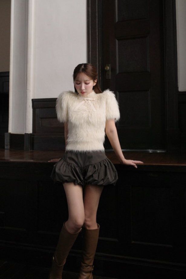 【10月上旬配送】Fluffy Ribbon Puff Knit Top