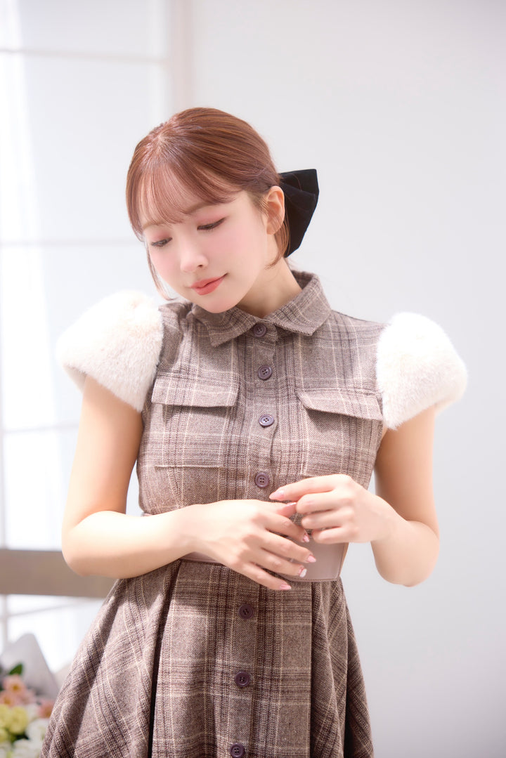 ミストレアス Fur Sleeve Plaid Shirt Dress Fur Sleeve Plaid Shirt Dress - MISTREASS