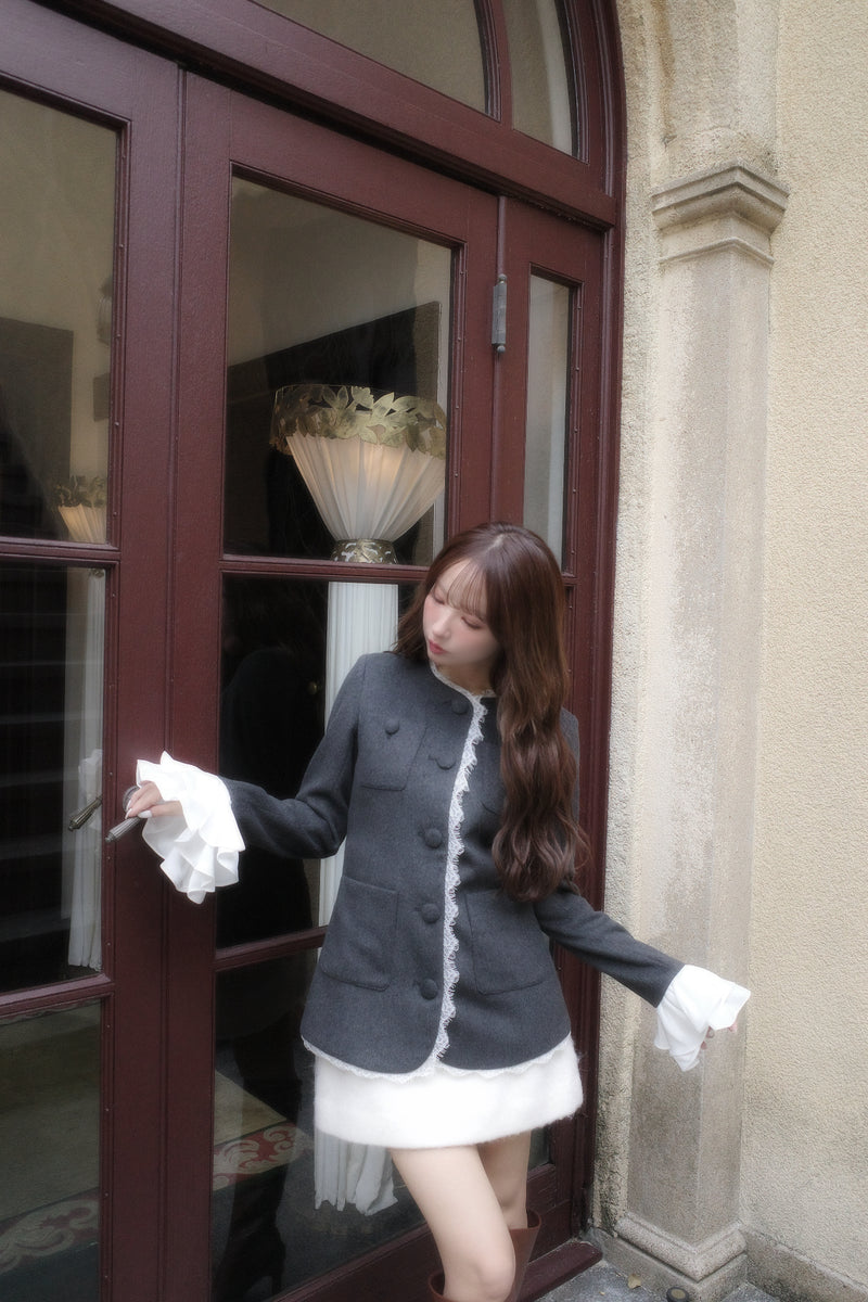 【10月中旬配送】Lace Trim Ruffle Sleeve Jacket
