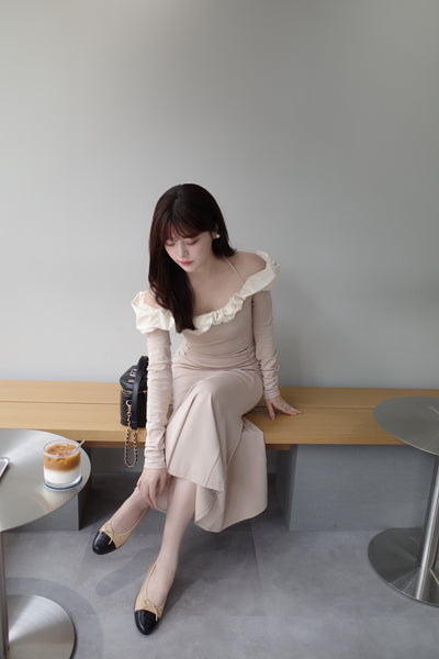 【9月下旬配送】Whipped Ruffle Semi-Mermaid Dress