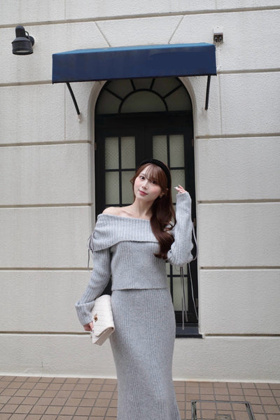 【12月上旬配送】Ribbon Off-Shoulder Knit Set-Up