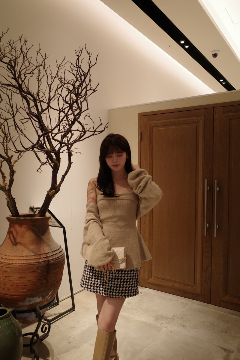【10月上旬配送】Fuzzy Knit Peplum Cami & Bolero Set