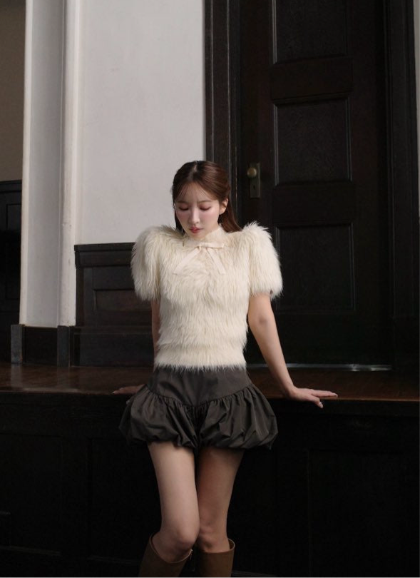 【10月上旬配送】Fluffy Ribbon Puff Knit Top