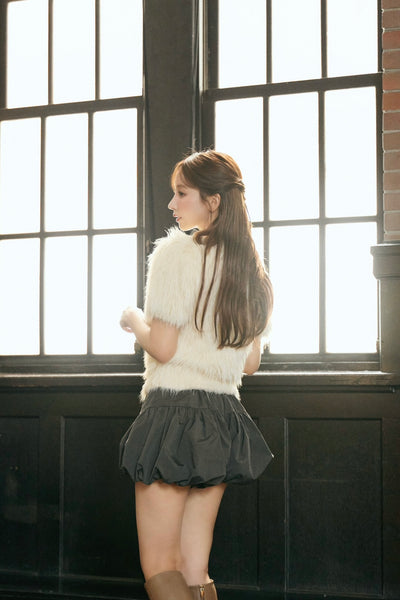 【10月上旬配送】Fluffy Ribbon Puff Knit Top