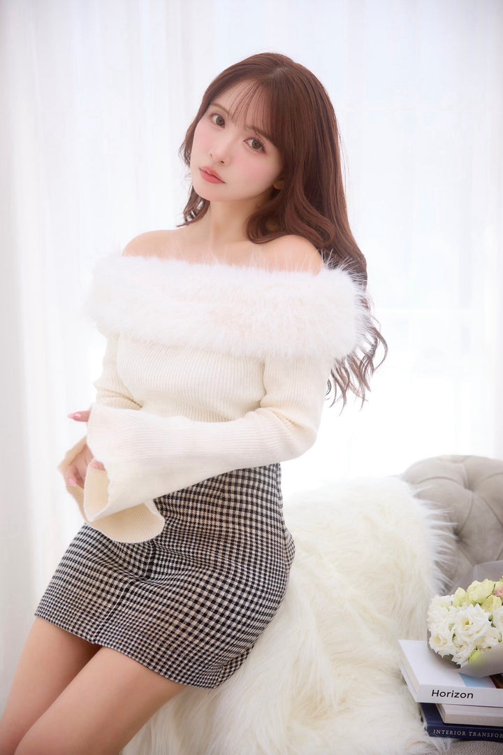トップス Mistreass Fur Off Shoulder Knit Top Fur Off Shoulder Knit Top - MISTREASS