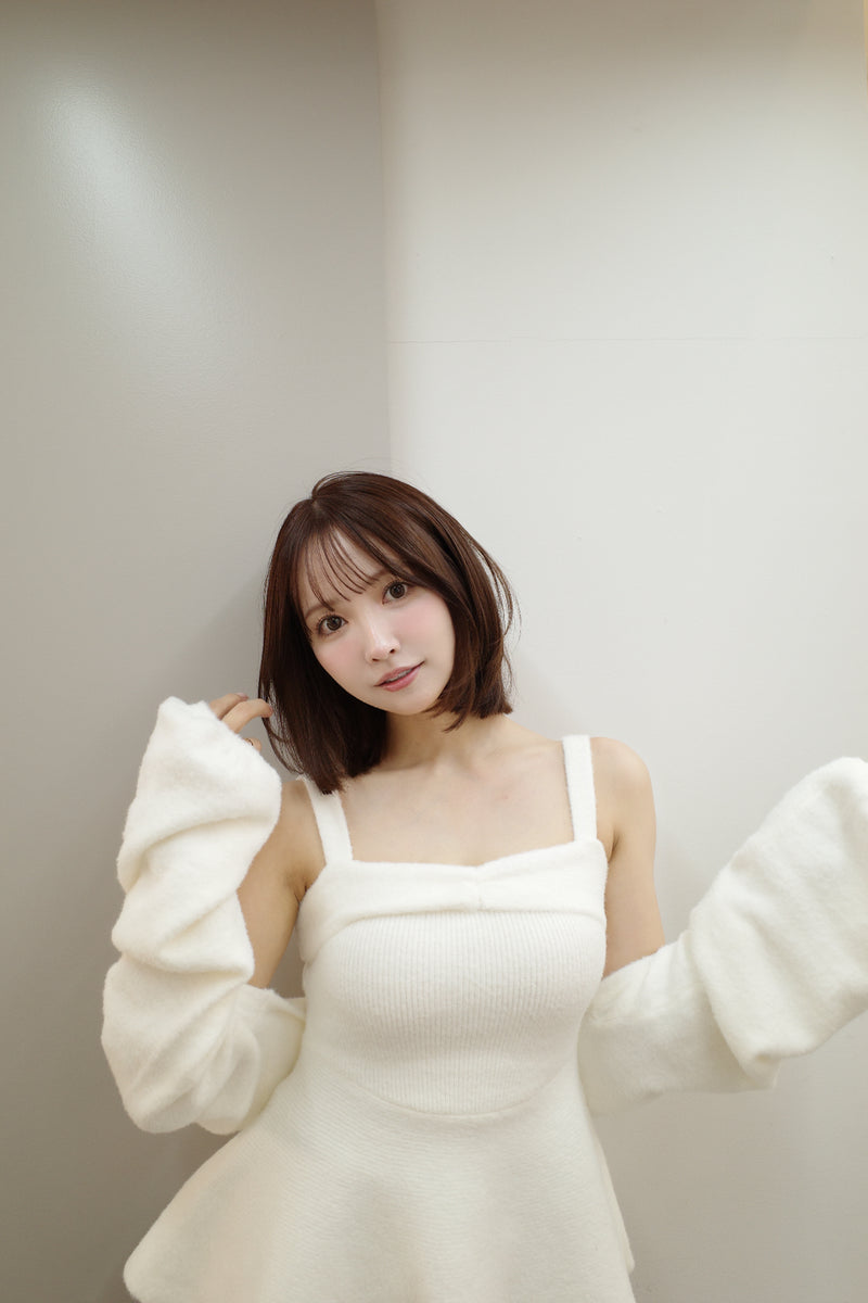 【10月上旬配送】Fuzzy Knit Peplum Cami & Bolero Set
