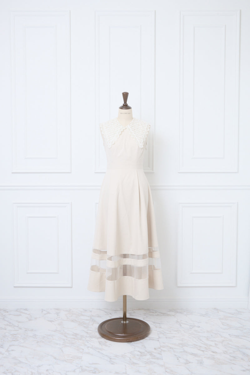 Lace Collar Sleeveless Dress