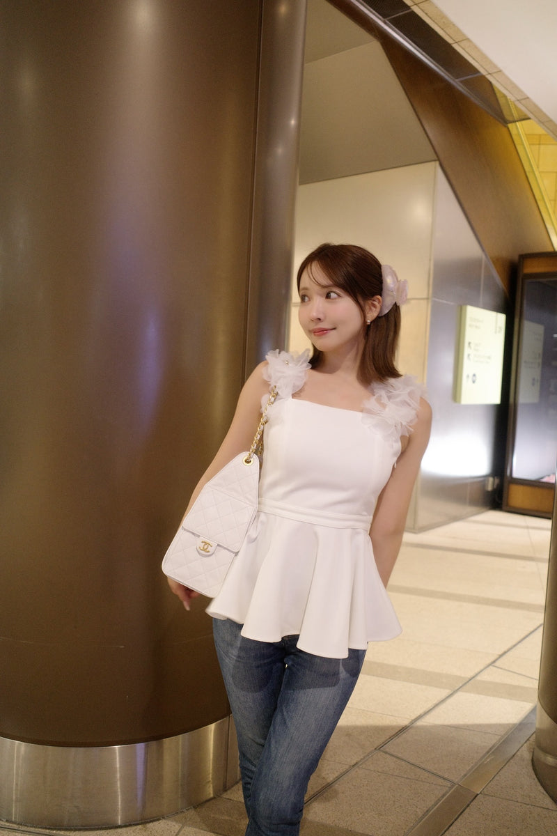 3D-Flower Strap Peplum Tunic