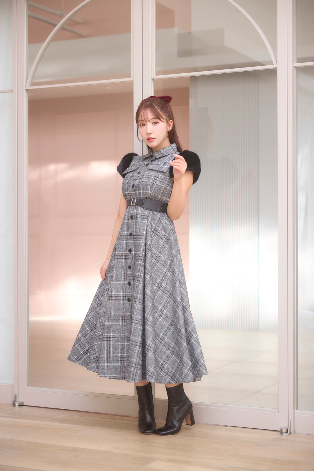 ミストレアス Floral Frill Shirt Dress 4月いっぱいまで ミストレアス Floral Frill Shirt Dress 4月いっぱいまで