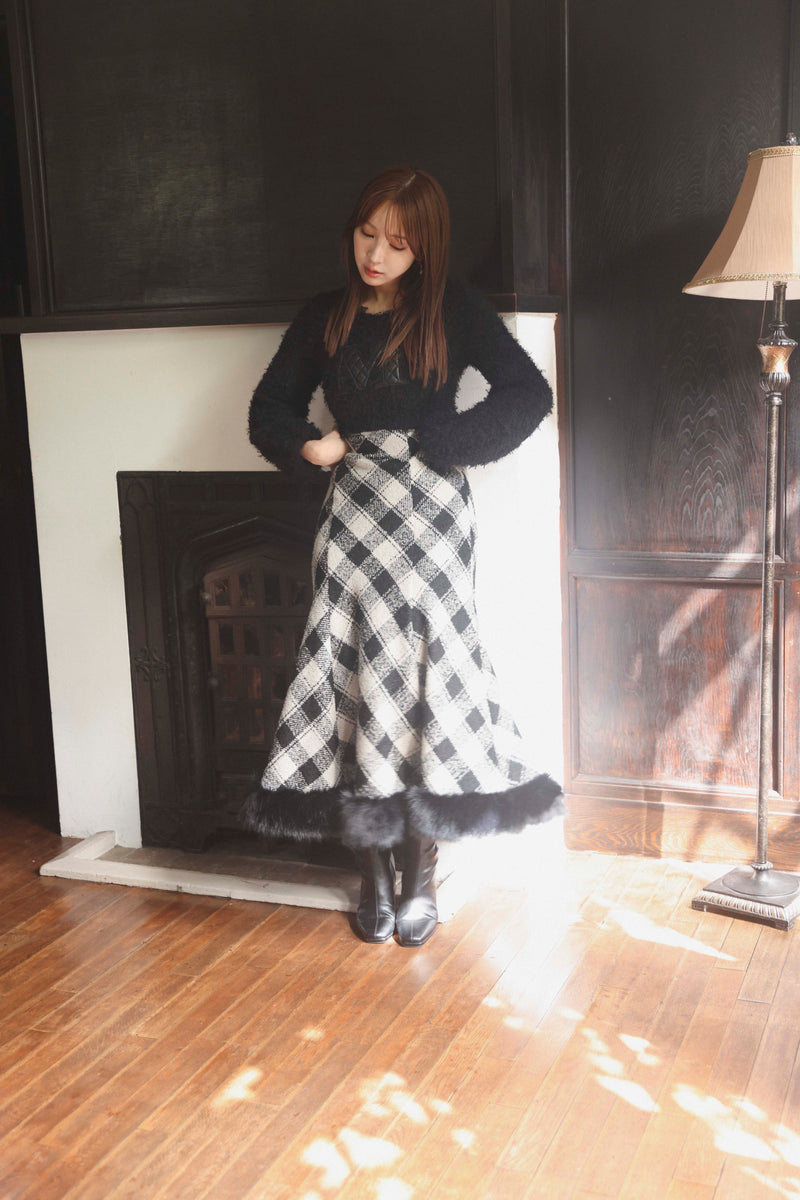 【11月下旬配送】Hem Fur Plaid Semi Mermaid Skirt